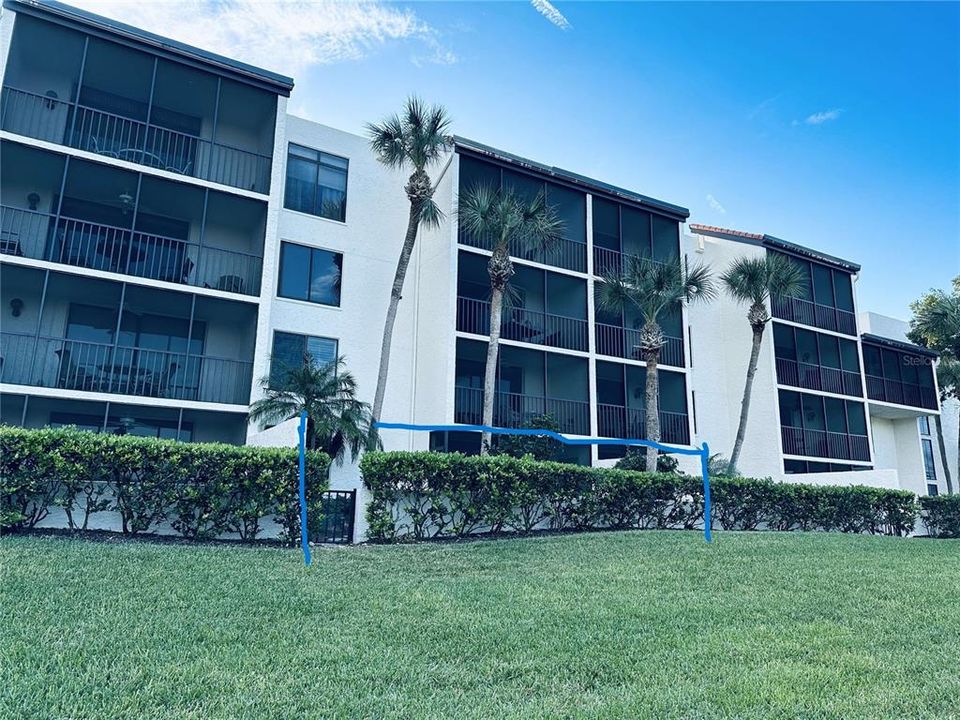 Recently Sold: $695,000 (2 beds, 2 baths, 1068 Square Feet)