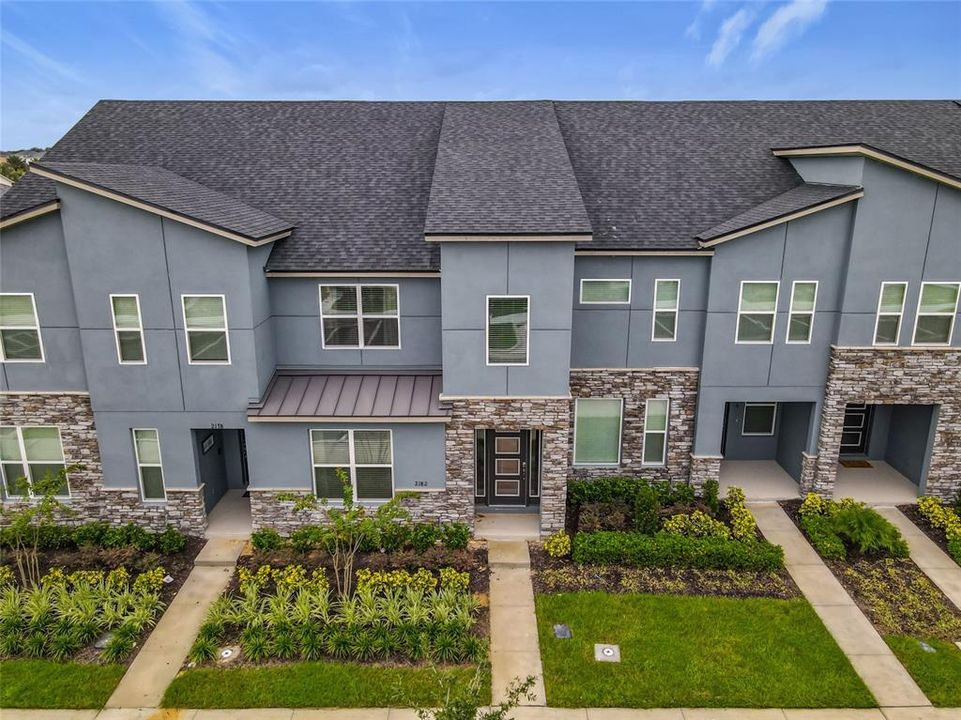 Recently Sold: $503,750 (4 beds, 4 baths, 2090 Square Feet)