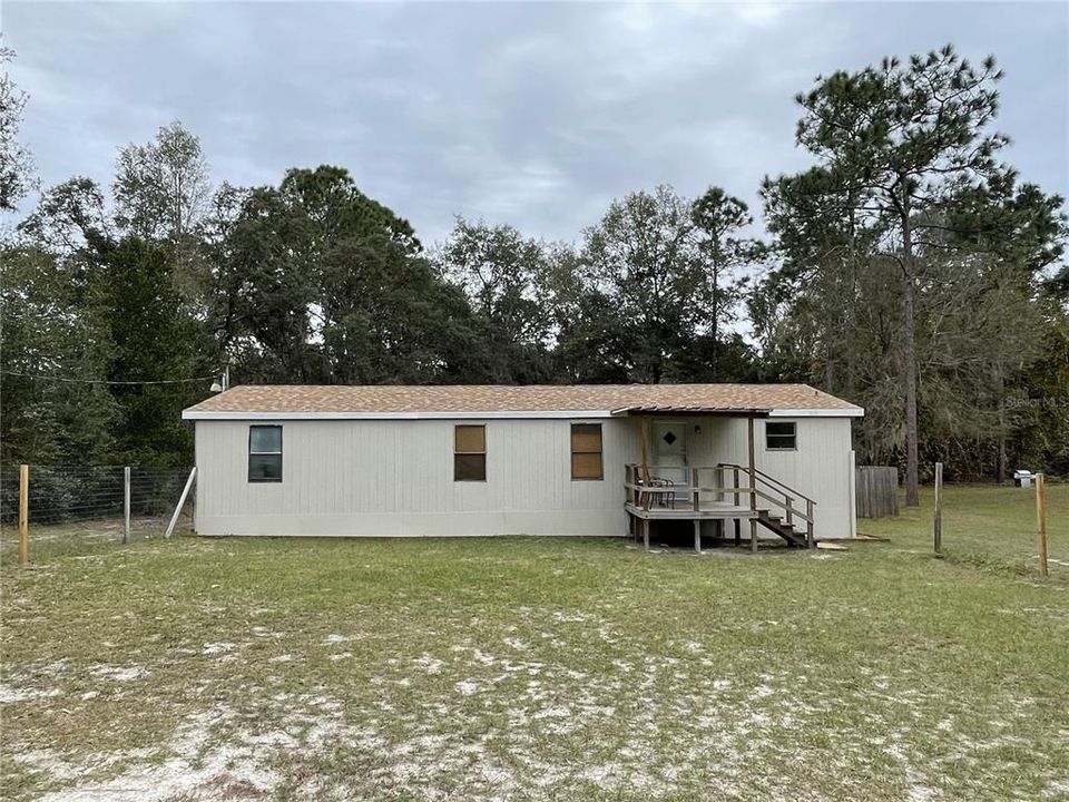 Recently Sold: $148,000 (3 beds, 2 baths, 1248 Square Feet)