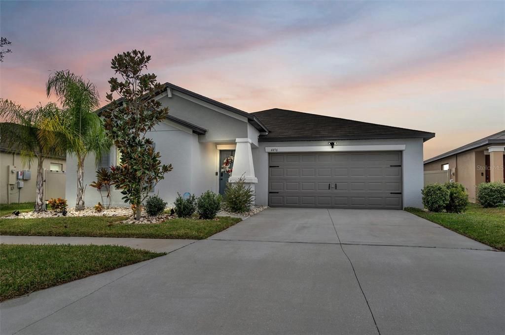 Recently Sold: $345,000 (3 beds, 2 baths, 1540 Square Feet)