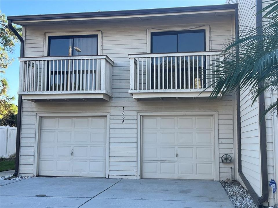 Recently Sold: $260,000 (3 beds, 2 baths, 1620 Square Feet)