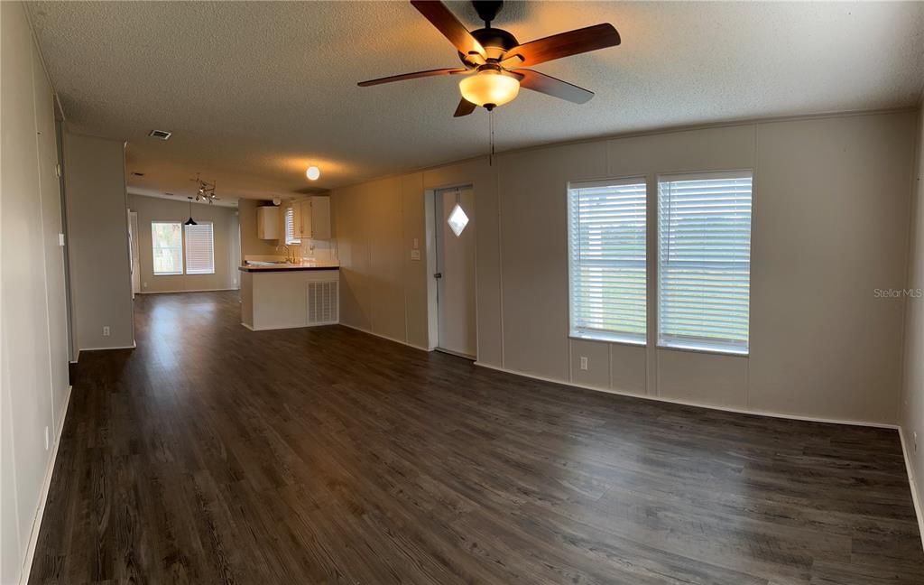 Recently Rented: $1,600 (2 beds, 2 baths, 1107 Square Feet)