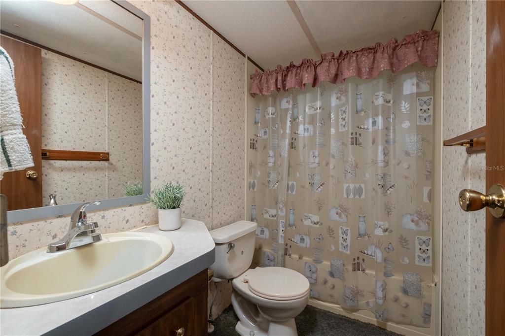 最近售出: $127,500 (3 贝兹, 2 浴室, 1152 平方英尺)