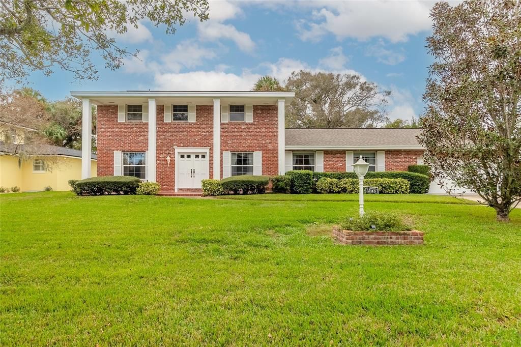 Recently Sold: $749,000 (5 beds, 3 baths, 2700 Square Feet)