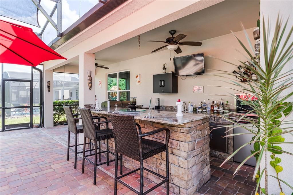 Recently Sold: $665,000 (4 beds, 3 baths, 3300 Square Feet)