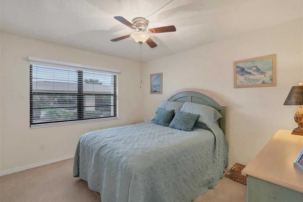 Guest bedroom