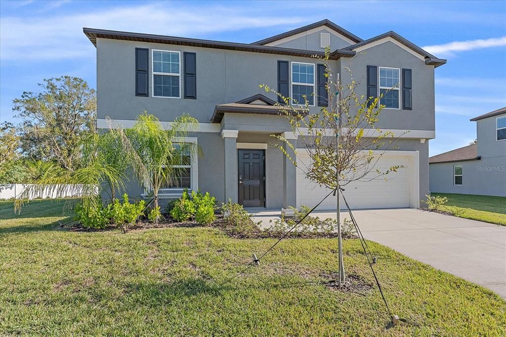 Recently Rented: $3,000 (4 beds, 2 baths, 2612 Square Feet)