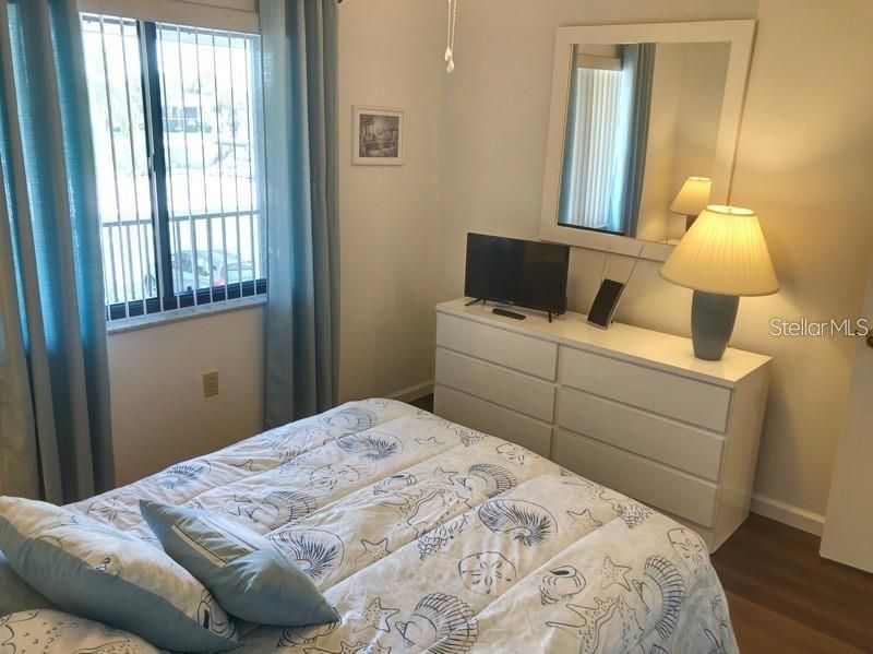 В аренду: $3,000 (2 спален, 2 ванн, 892 Квадратных фут)