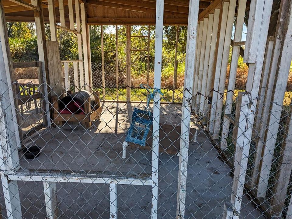 dog pen