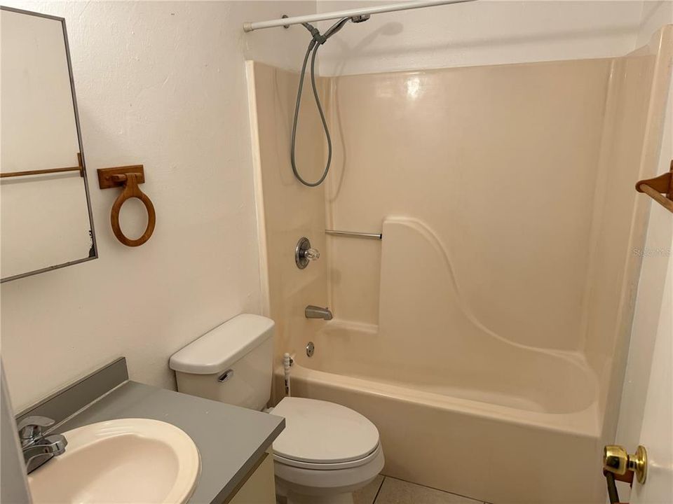 最近租的: $1,850 (3 贝兹, 2 浴室, 1116 平方英尺)
