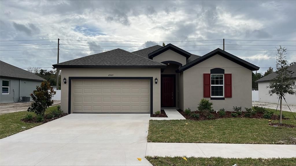 Recently Sold: $399,900 (4 beds, 2 baths, 1895 Square Feet)