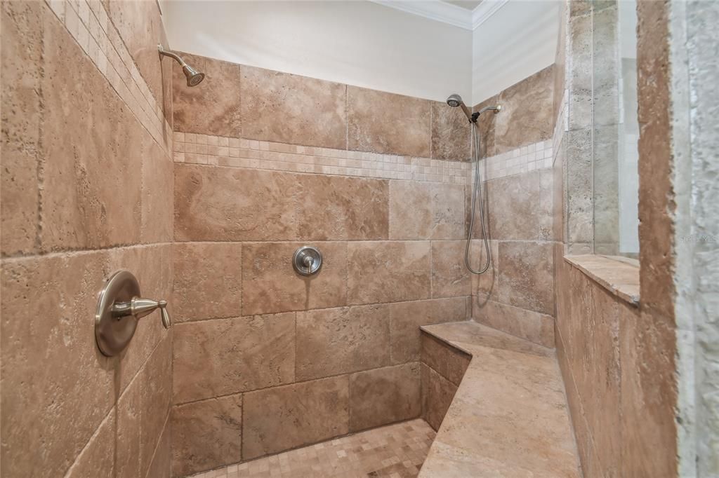 最近租的: $5,995 (4 贝兹, 4 浴室, 4050 平方英尺)