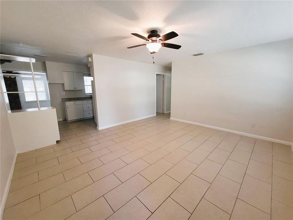 Recently Rented: $1,500 (2 beds, 2 baths, 1132 Square Feet)