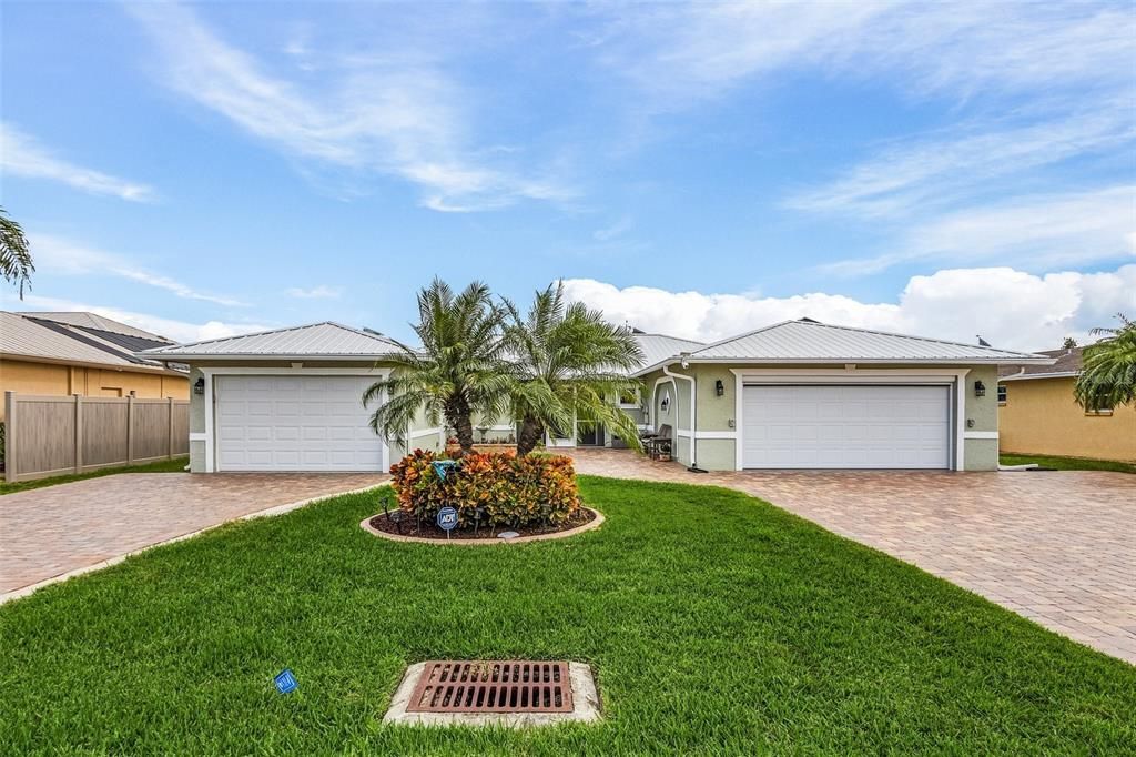 Recently Sold: $699,000 (3 beds, 2 baths, 1724 Square Feet)