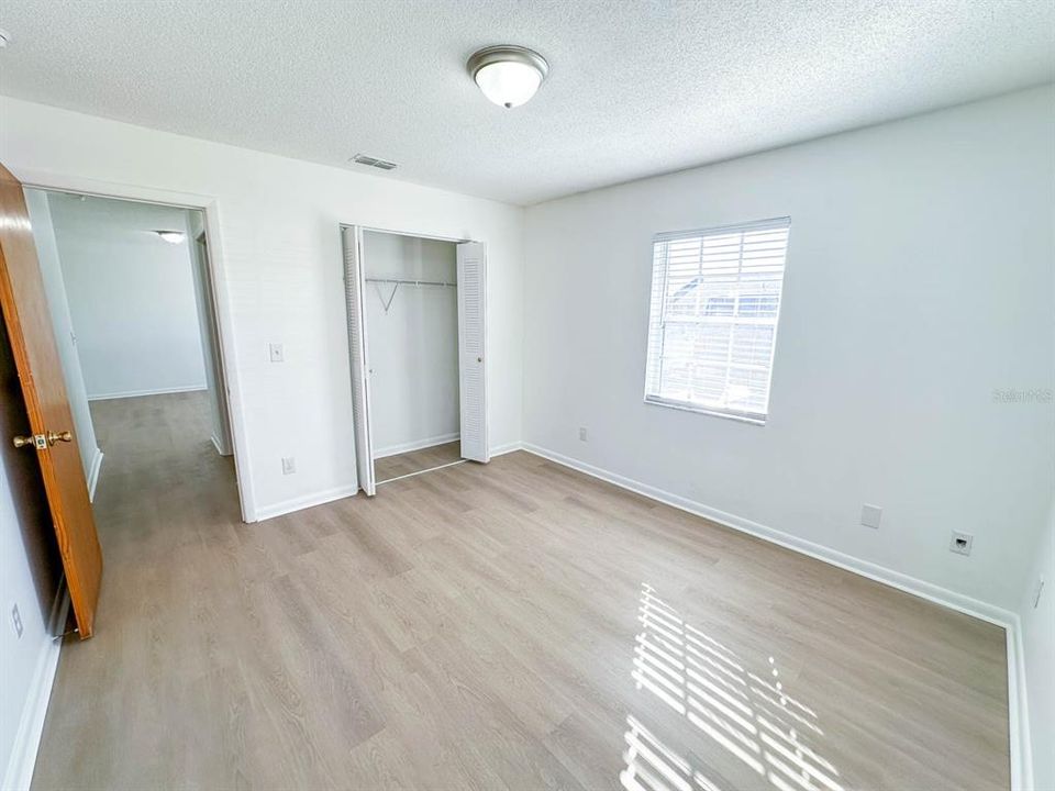 For Sale: $149,797 (2 beds, 2 baths, 858 Square Feet)