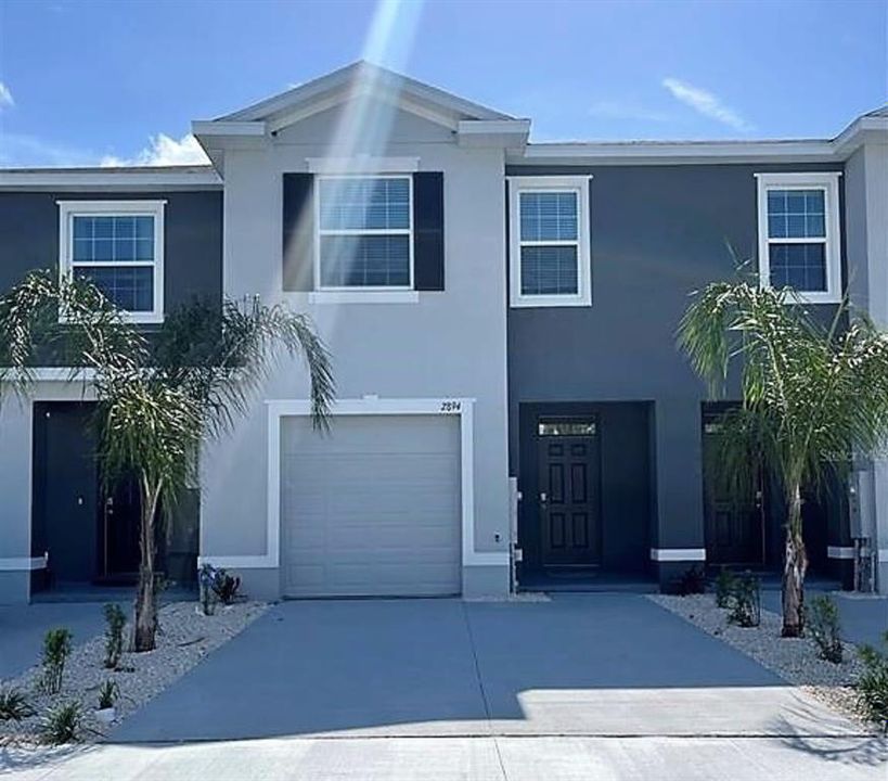 Recently Rented: $1,949 (3 beds, 2 baths, 1673 Square Feet)