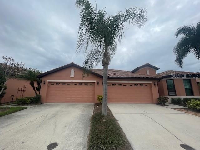 Recently Rented: $1,995 (2 beds, 2 baths, 1393 Square Feet)