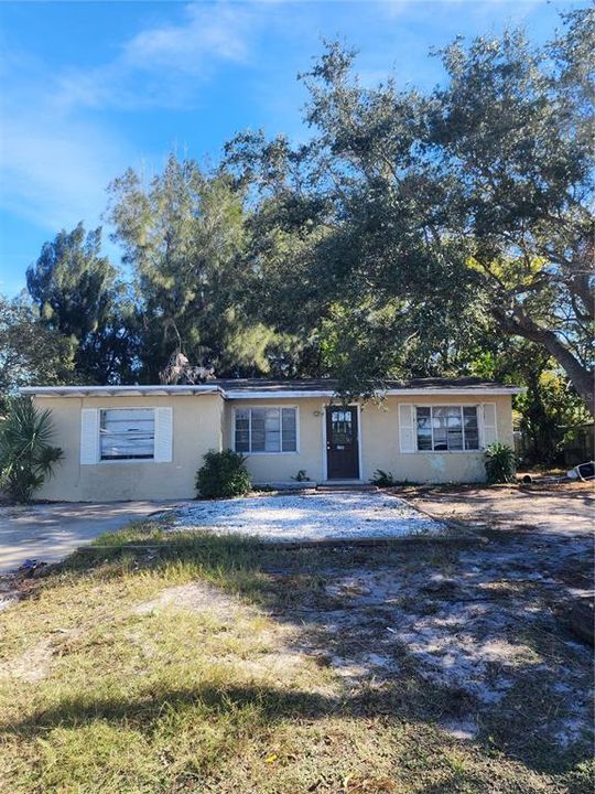 Recently Sold: $274,900 (4 beds, 2 baths, 1344 Square Feet)