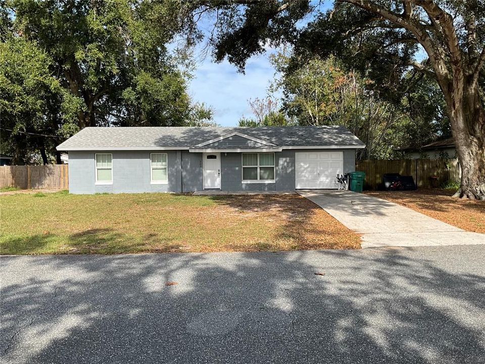 Recently Sold: $247,000 (3 beds, 1 baths, 1000 Square Feet)