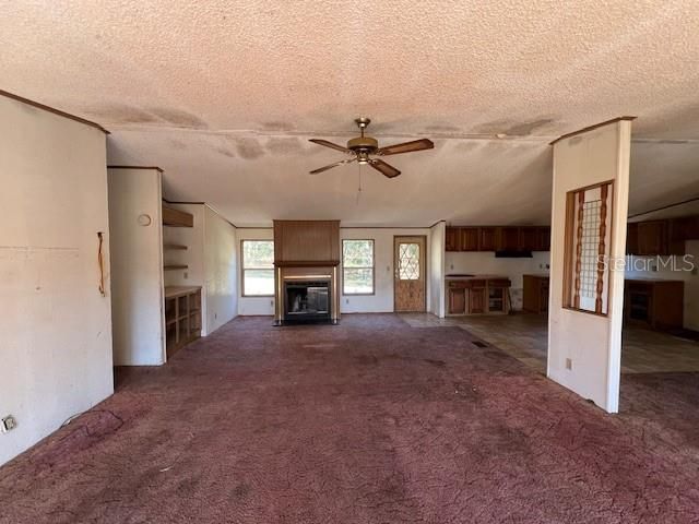 Recently Sold: $112,000 (3 beds, 2 baths, 1716 Square Feet)