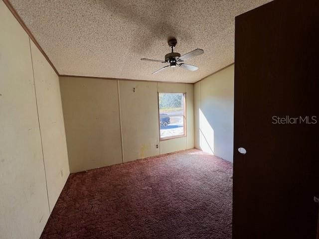 Recently Sold: $112,000 (3 beds, 2 baths, 1716 Square Feet)