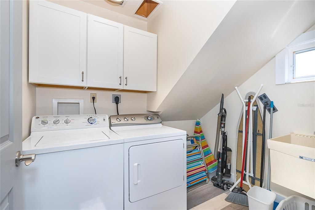 Main floor laundry room off of the kitchen area.