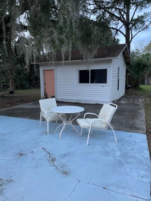 For Rent: $2,000 (2 beds, 2 baths, 900 Square Feet)