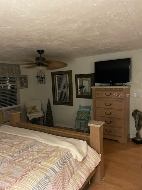 For Rent: $2,000 (2 beds, 2 baths, 900 Square Feet)