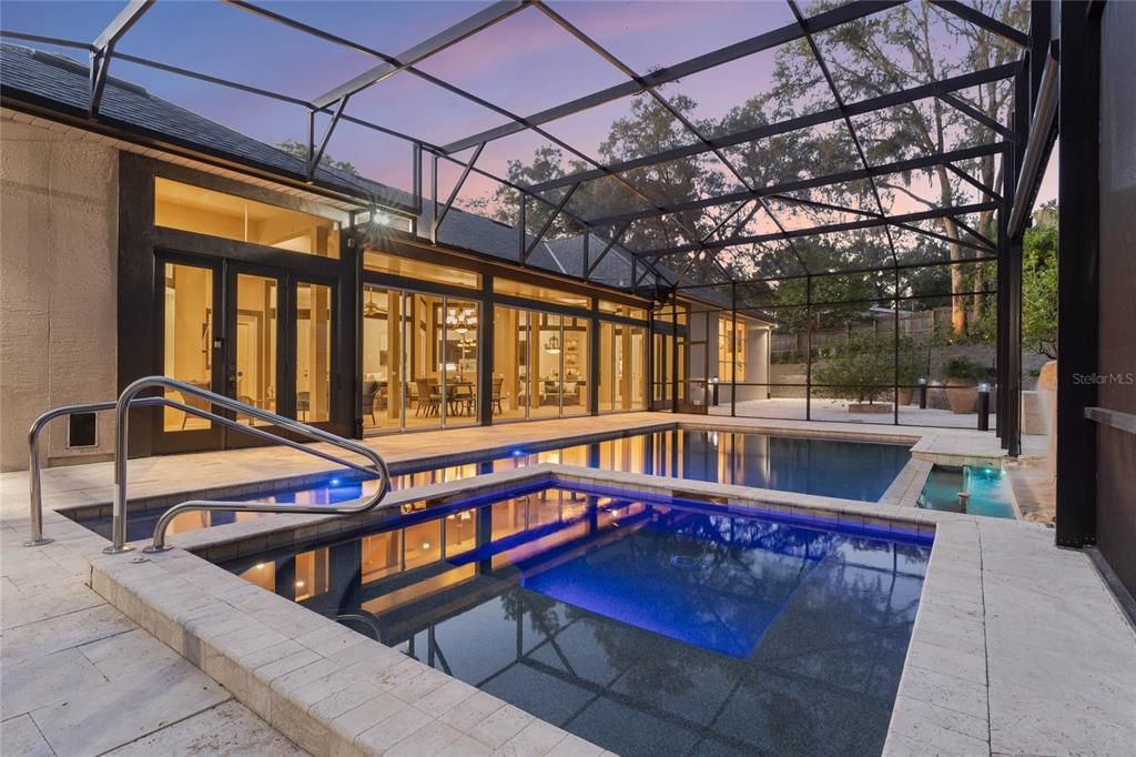 Recently Sold: $1,075,000 (5 beds, 4 baths, 5259 Square Feet)