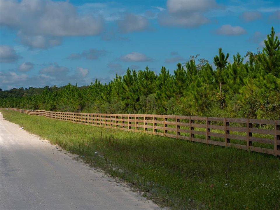 Недавно продано: $106,200 (10.62 acres)