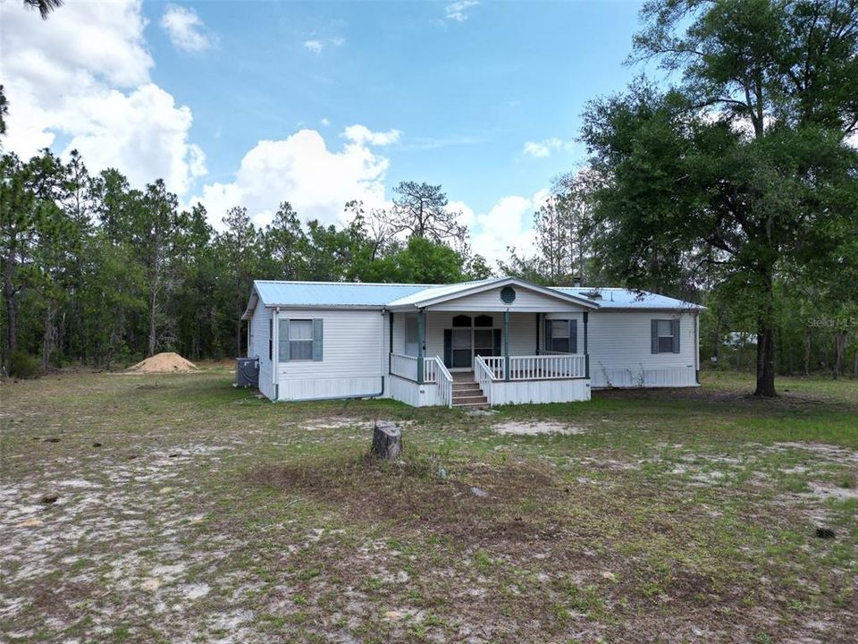 For Sale: $229,000 (4 beds, 2 baths, 1672 Square Feet)