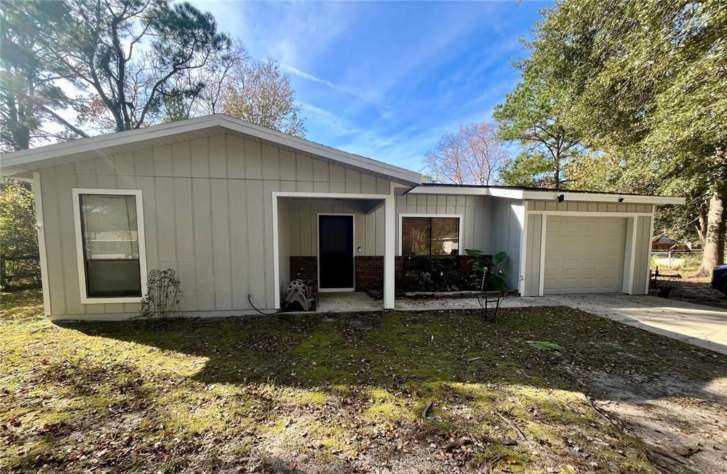 Recently Sold: $219,900 (2 beds, 2 baths, 1092 Square Feet)