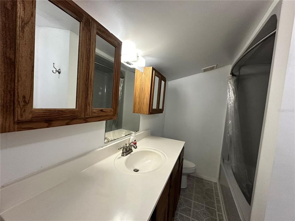 For Sale: $107,500 (2 beds, 2 baths, 644 Square Feet)