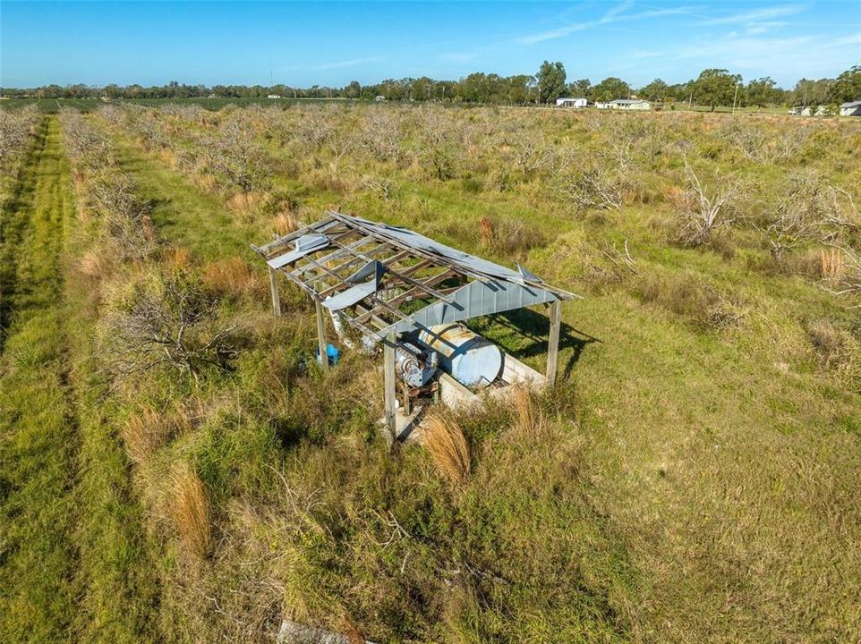 На продажу: $885,000 (40.00 acres)