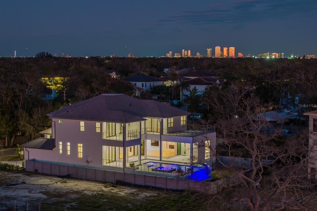 En Venta: $4,495,000 (5 camas, 6 baños, 5495 Pies cuadrados)