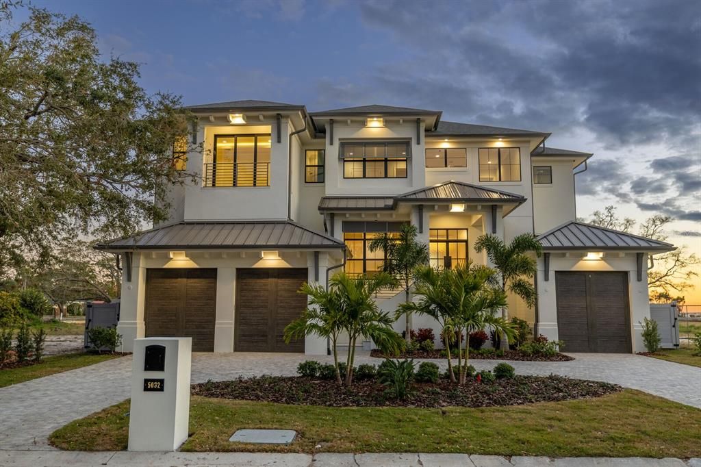 En Venta: $4,495,000 (5 camas, 6 baños, 5495 Pies cuadrados)