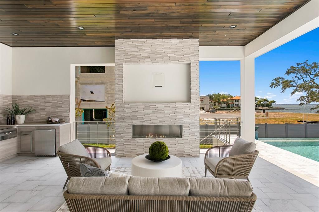 En Venta: $4,495,000 (5 camas, 6 baños, 5495 Pies cuadrados)