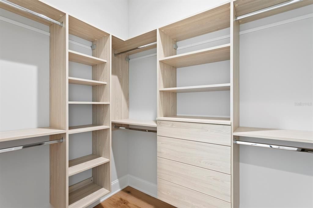 En Venta: $4,495,000 (5 camas, 6 baños, 5495 Pies cuadrados)