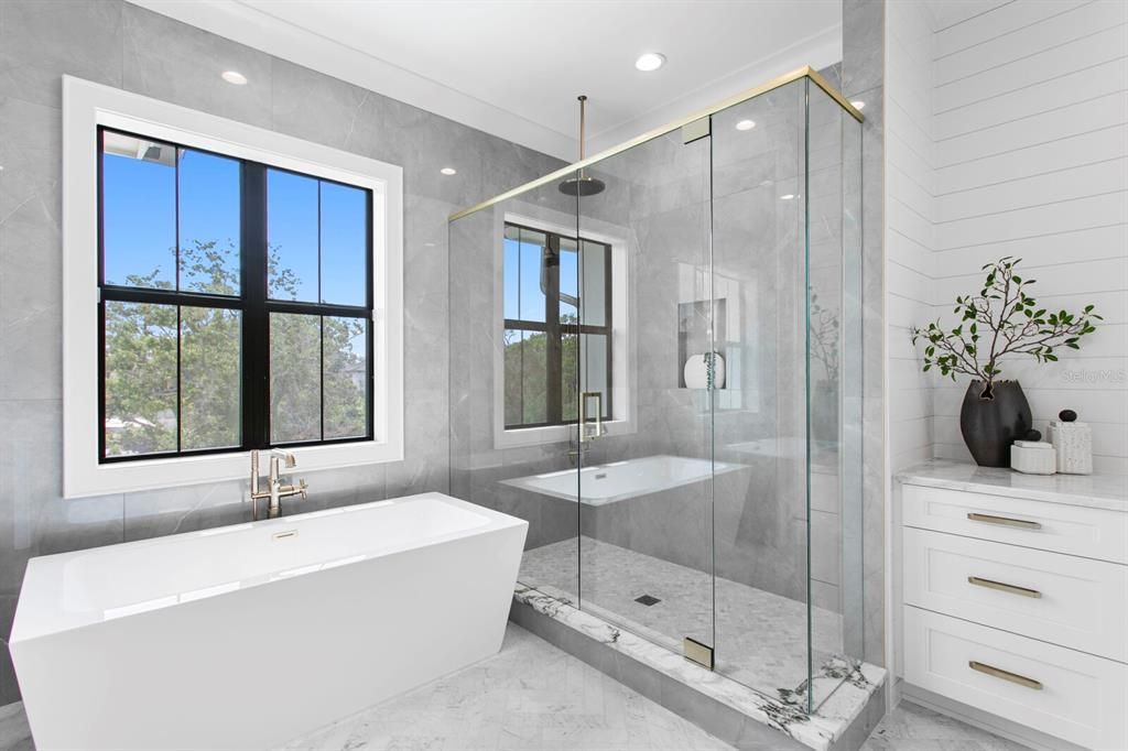 En Venta: $4,495,000 (5 camas, 6 baños, 5495 Pies cuadrados)