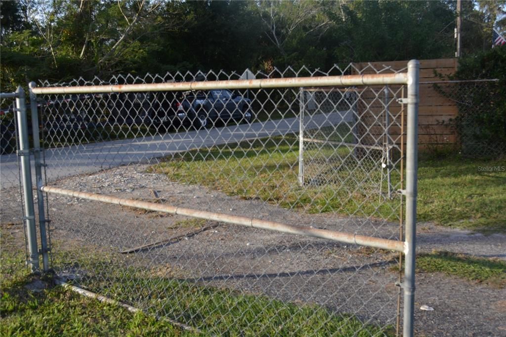 View of the double gate so if you decide to split the lots into two lots there is a gate on both sides at each end of the lot