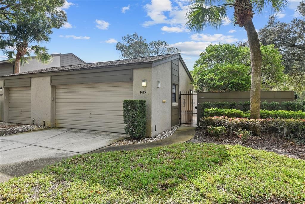Recently Sold: $290,000 (3 beds, 2 baths, 1721 Square Feet)
