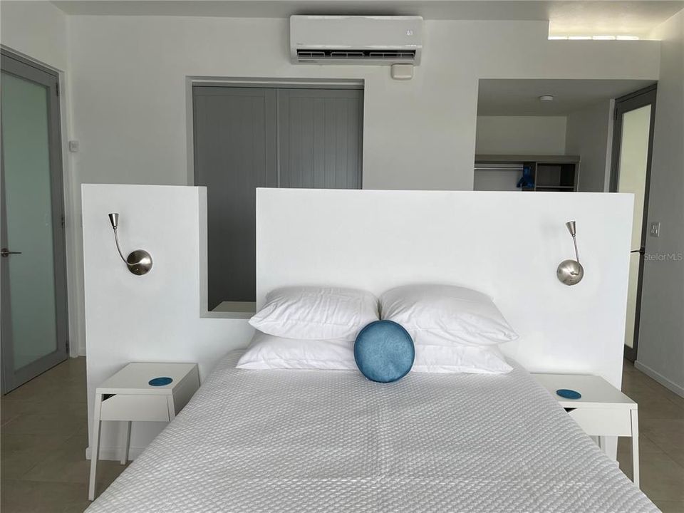 For Sale: $1,750,000 (4 beds, 4 baths, 3430 Square Feet)