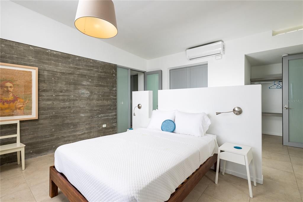 For Sale: $1,750,000 (4 beds, 4 baths, 3430 Square Feet)