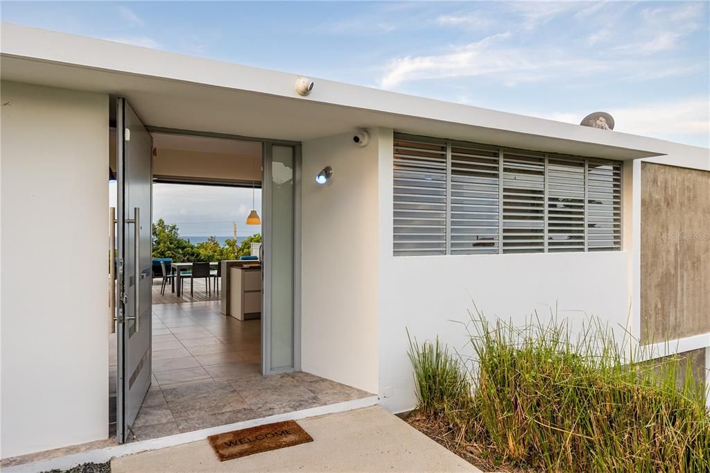 For Sale: $1,750,000 (4 beds, 4 baths, 3430 Square Feet)