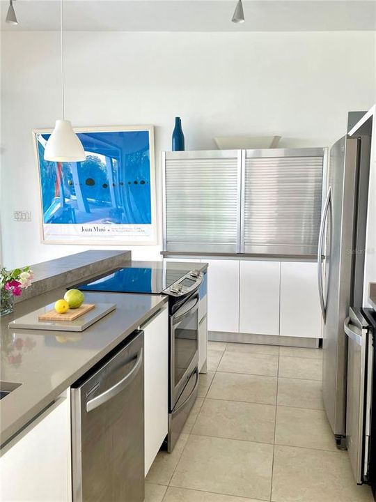 For Sale: $1,750,000 (4 beds, 4 baths, 3430 Square Feet)