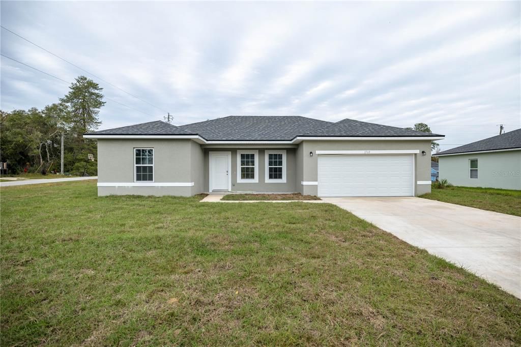 Active With Contract: $274,900 (4 beds, 2 baths, 1578 Square Feet)