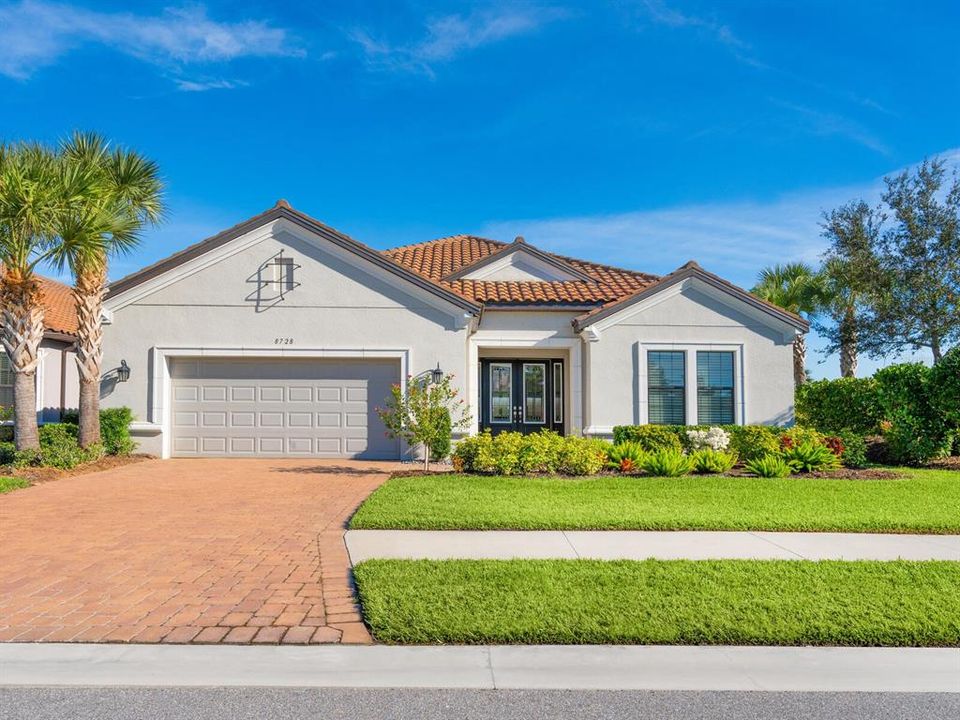 Recently Sold: $1,495,000 (3 beds, 3 baths, 2984 Square Feet)