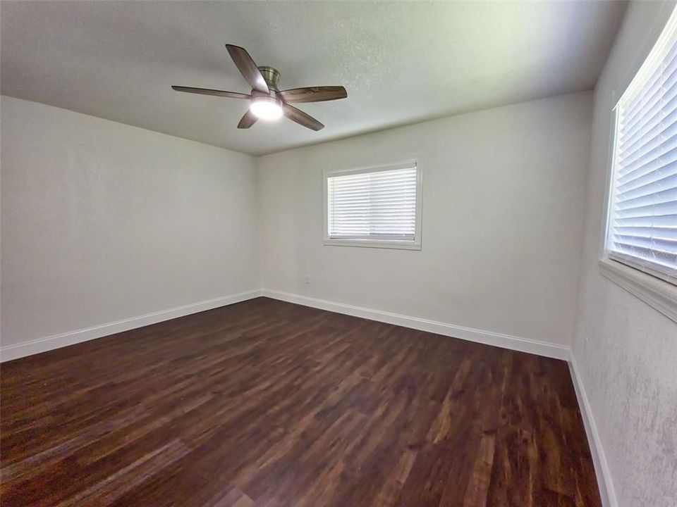 For Rent: $4,500 (3 beds, 2 baths, 1964 Square Feet)