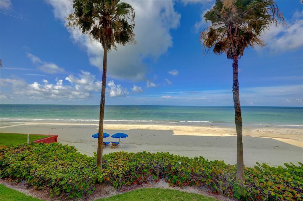 Recently Sold: $1,580,000 (3 beds, 2 baths, 1460 Square Feet)
