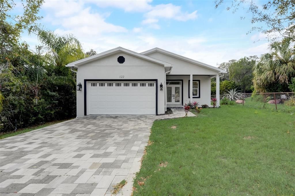 Recently Sold: $485,000 (3 beds, 2 baths, 2012 Square Feet)